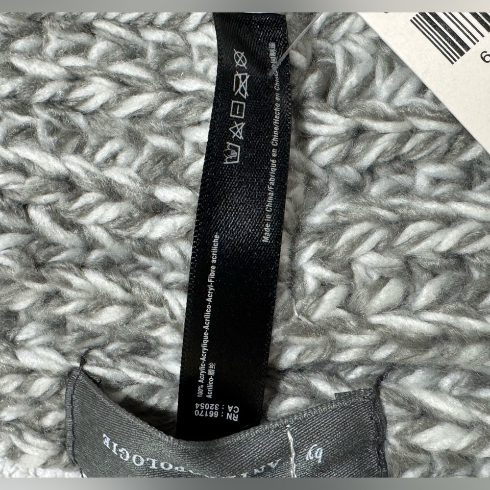 Anthropologie Fringed Pockets Knit Boho Scarf Grey/Beige - Picture 8 of 12